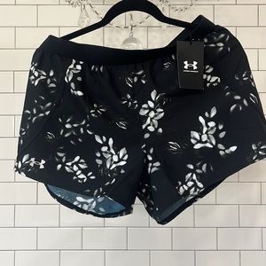 Nwt Under Armour shorts size M